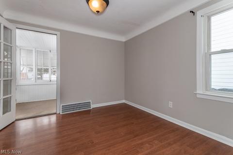 4908 Edsal Dr, Lyndhurst, OH 44124 photo 21