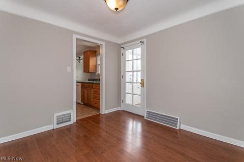 4908 Edsal Dr, Lyndhurst, OH 44124 photo 20