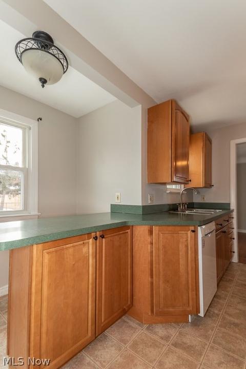 4908 Edsal Dr, Lyndhurst, OH 44124 photo 31