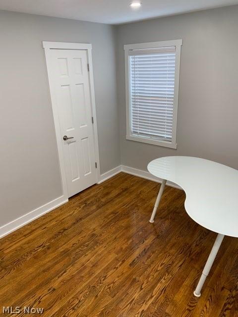 716 E 3rd St, Dover, OH 44622 photo 5