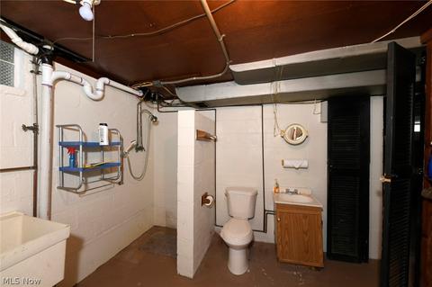 135 E Brookside Ave, Akron, OH 44301 photo 19