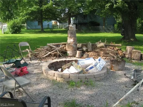 9839 E Center St, Windham, OH 44288 photo 5