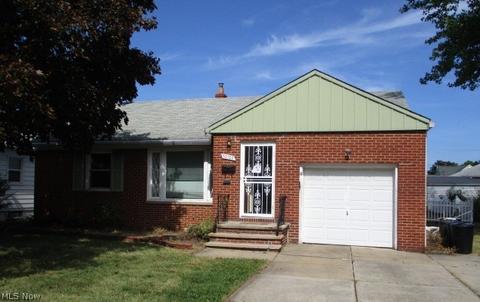 30103 Harrison St, Willowick, OH 44095 photo 1