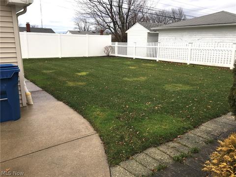 3080 Hetzel Dr, Parma, OH 44134 photo 21