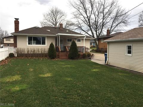 3080 Hetzel Dr, Parma, OH 44134 photo 22