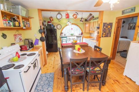 5784 Stoneville Rd, Windsor, OH 44099 photo 4