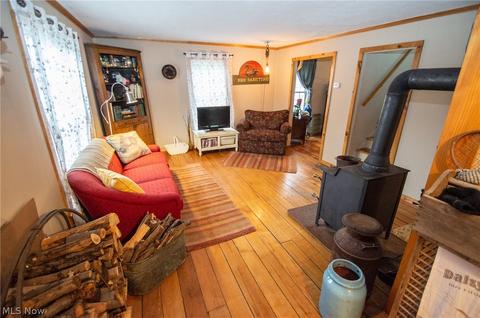 5784 Stoneville Rd, Windsor, OH 44099 photo 10