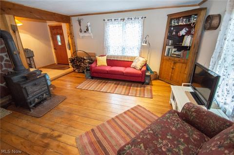 5784 Stoneville Rd, Windsor, OH 44099 photo 9
