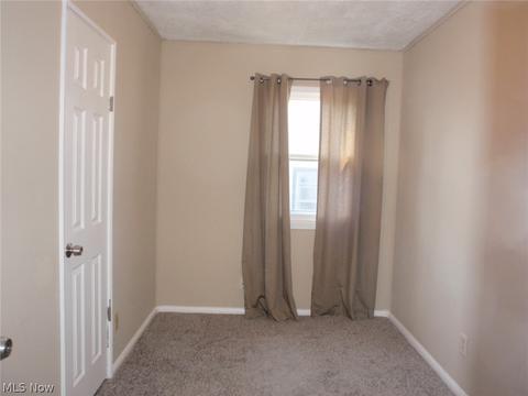 478 9th St, Elyria, OH 44035 photo 10