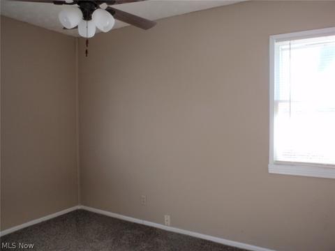 478 9th St, Elyria, OH 44035 photo 13