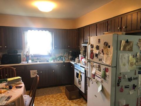129 Baldwin St, Wadsworth, OH 44281 photo 5