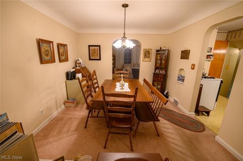 255 E 210th St, Euclid, OH 44123 photo 7