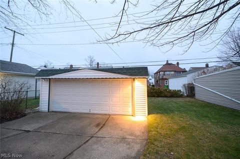 255 E 210th St, Euclid, OH 44123 photo 27