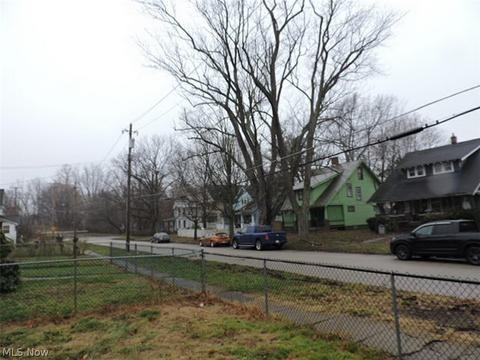 4712 Topper Ave, Ashtabula, OH 44004 photo 5