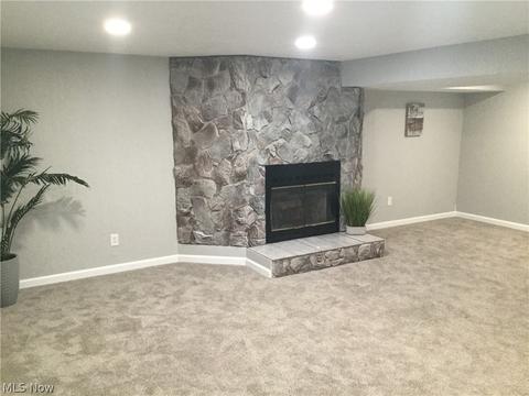 107 Dorset Ct, Elyria, OH 44035 photo 8