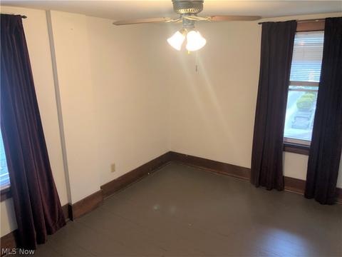 658 Patterson Ave, Akron, OH 44310 photo 13