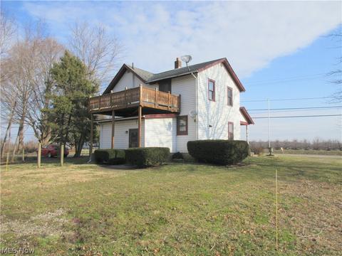8922 Murray Ridge Rd, Elyria, OH 44035 photo 4