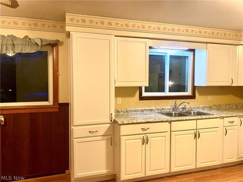 6141 Firestone Ave NE, Canton, OH 44721 photo 6