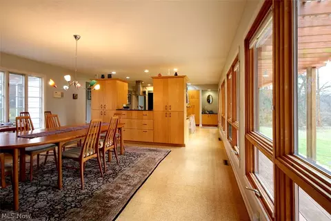150 Overbrook Rd, Elyria, OH 44035 photo 5