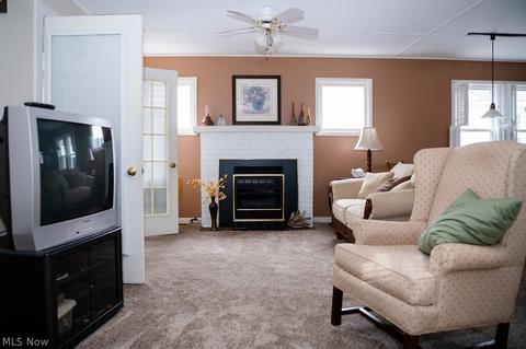 120 Tecumseh Pl, Huron, OH 44839 photo 5