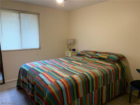 926 Hampton Ridge Dr, Akron, OH 44313 photo 12