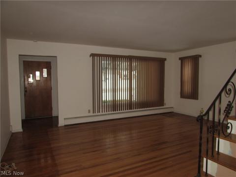 7130 Ridge Rd, Parma, OH 44129 photo 2