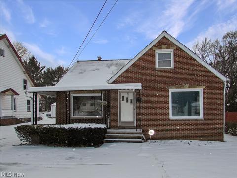 7130 Ridge Rd, Parma, OH 44129 photo 1