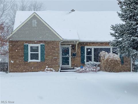715 Lyndon Ave, Ashtabula, OH 44004 photo 1