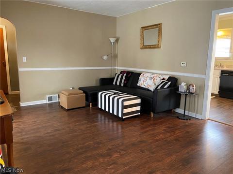 715 Lyndon Ave, Ashtabula, OH 44004 photo 9