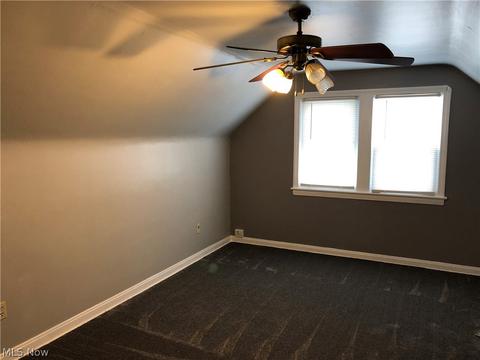 5015 Maplecrest Ave, Parma, OH 44134 photo 18