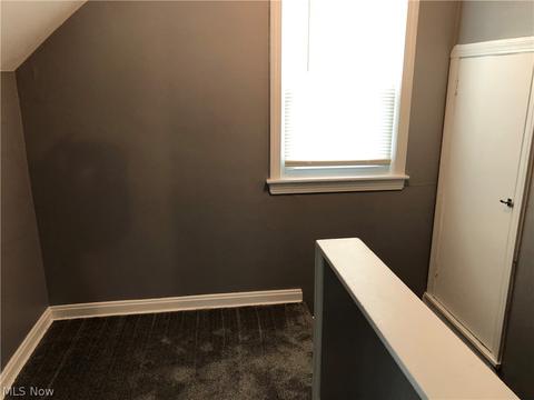 5015 Maplecrest Ave, Parma, OH 44134 photo 16