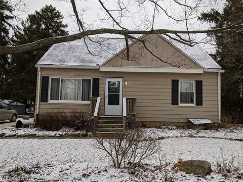 3873 Everett Rd, Richfield, OH 44286 photo 2