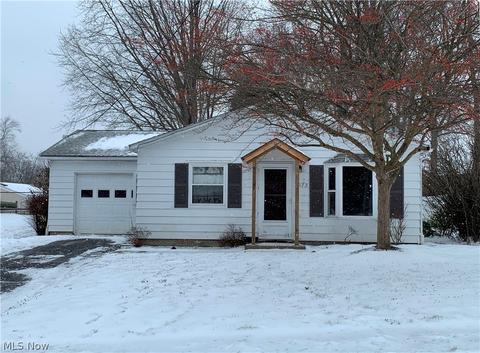 2173 Santom Rd E, Stow, OH 44224 photo 1
