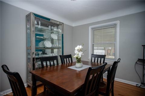 8102 Ackley Rd, Parma, OH 44129 photo 9