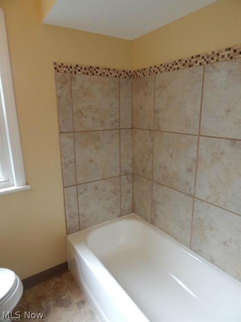 8102 Ackley Rd, Parma, OH 44129 photo 22