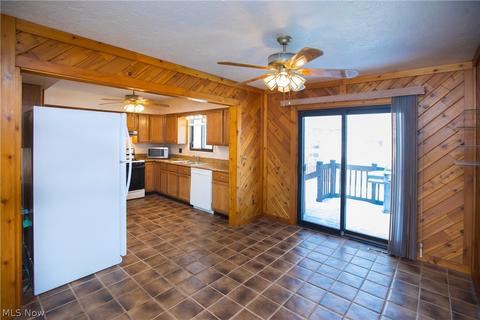 5844 E Glenn Dr, Maple Heights, OH 44137 photo 12