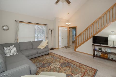 1221 Stonebridge Dr, Willoughby, OH 44094 photo 6