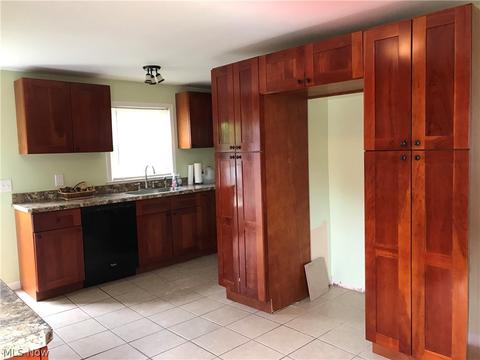 1777 E 32nd St, Lorain, OH 44055 photo 16