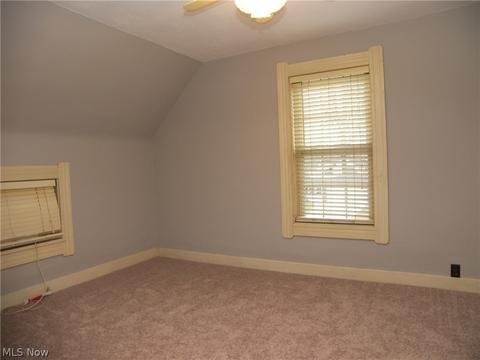 307 Olive St, Elyria, OH 44035 photo 18