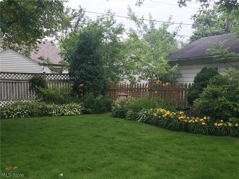 307 Olive St, Elyria, OH 44035 photo 34