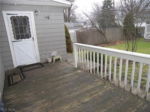 307 Olive St, Elyria, OH 44035 photo 32