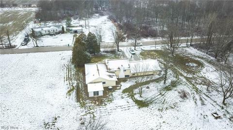 2860 Maple Rd, Jefferson, OH 44047 photo 3