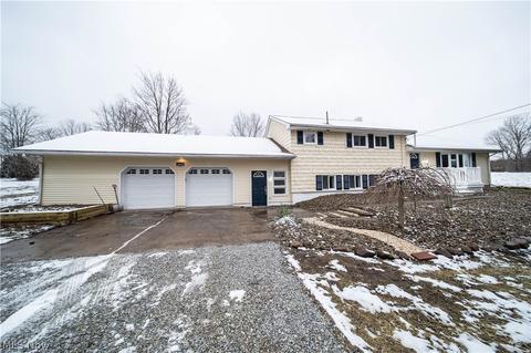 2860 Maple Rd, Jefferson, OH 44047 photo 1