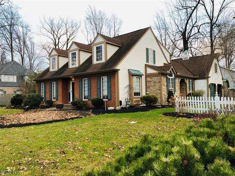 166 Pepperdine Dr, Elyria, OH 44035 photo 1
