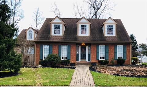 166 Pepperdine Dr, Elyria, OH 44035 photo 2