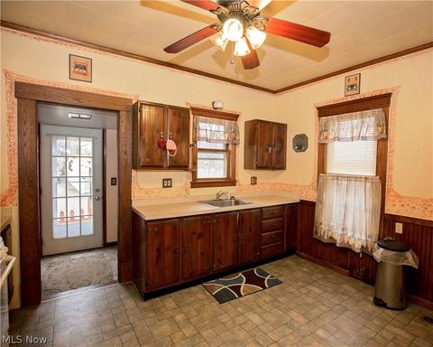 339 Columbus St, Elyria, OH 44035 photo 11