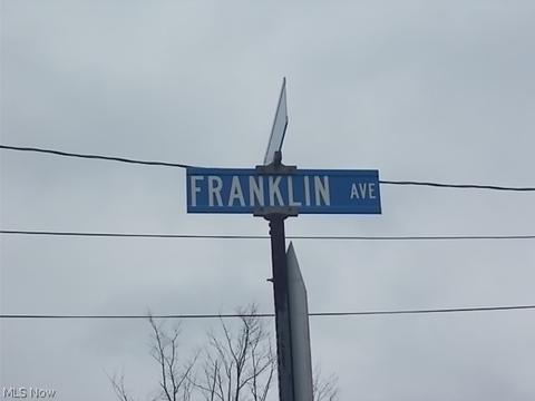 218 Franklin Ave, Elyria, OH 44035 photo 22
