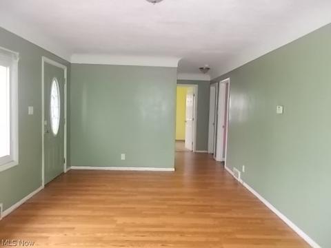218 Franklin Ave, Elyria, OH 44035 photo 9