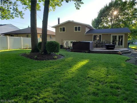 2247 Augustine Dr, Parma, OH 44134 photo 29