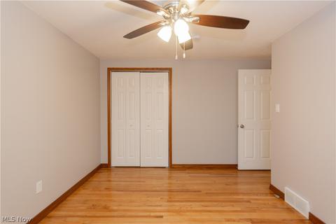 2247 Augustine Dr, Parma, OH 44134 photo 18